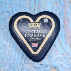 Сыр Cheddar Vintage Reserve, Wyke Farms, 100г