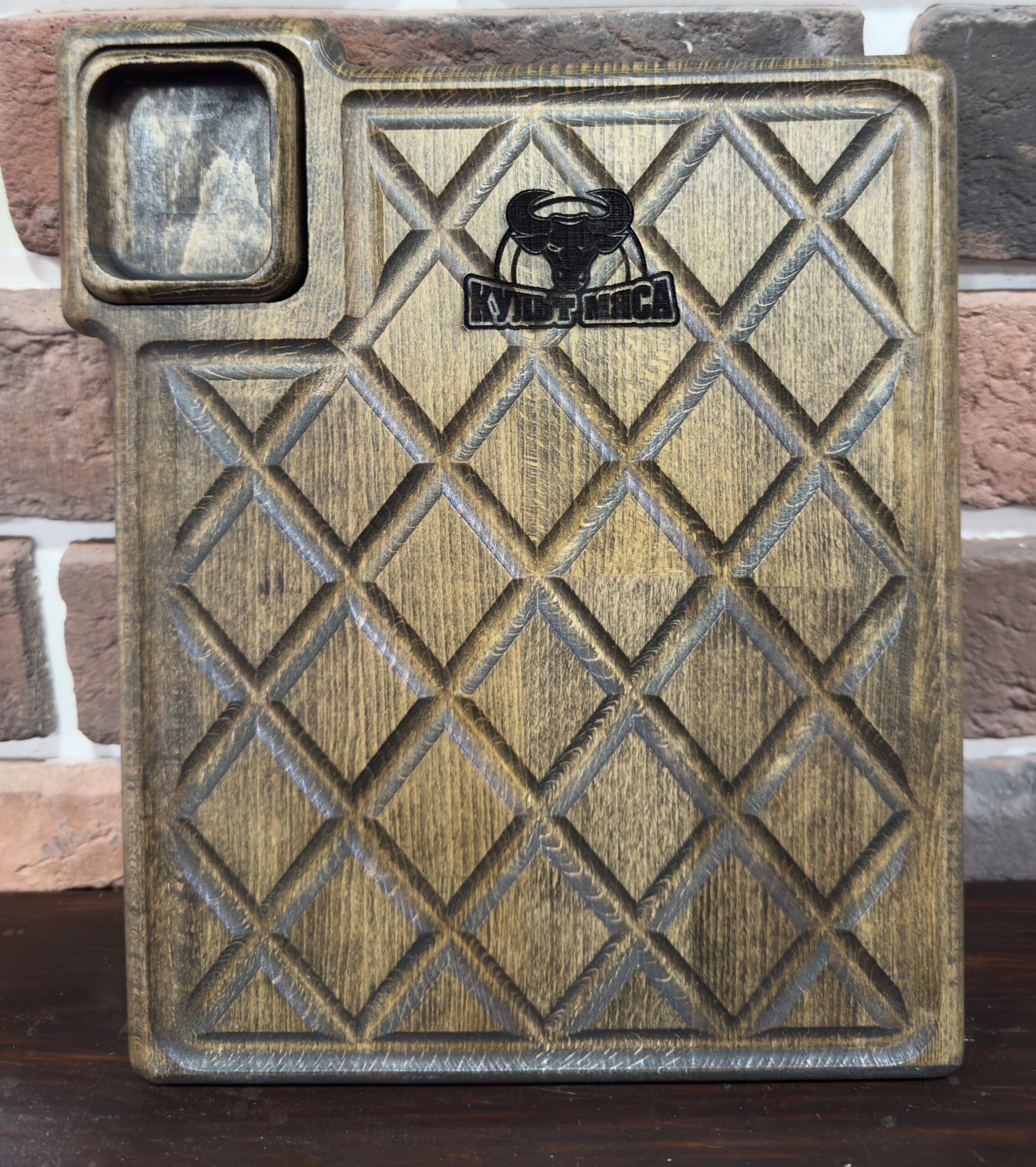 Доска для подачи с узором, 1 соусник, шт